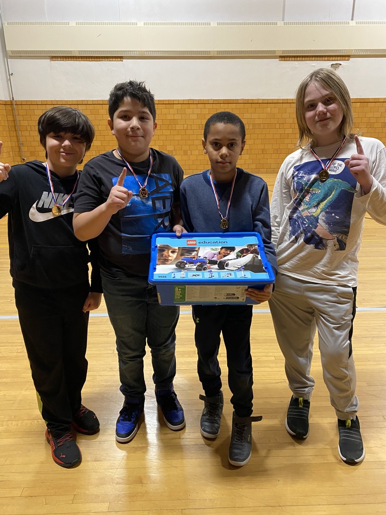 Sixth grade robotics competition winners