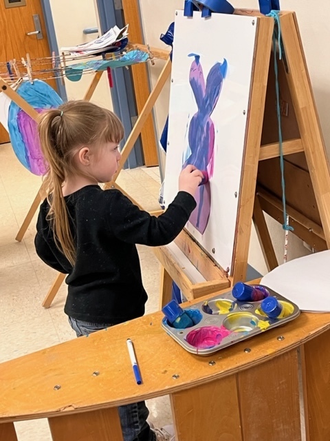 kids painting bunnies
