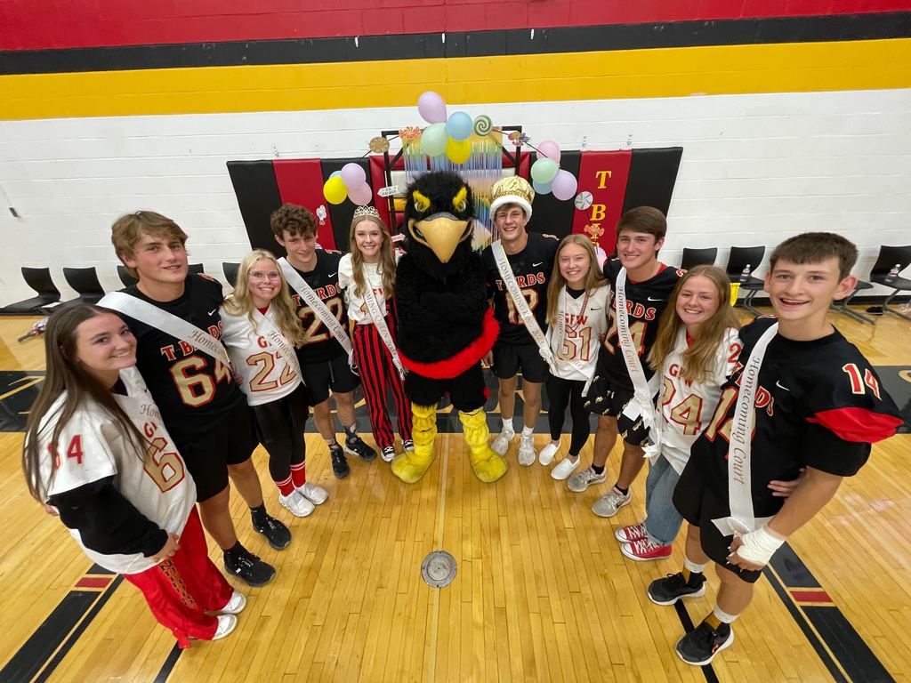 Homecoming court
